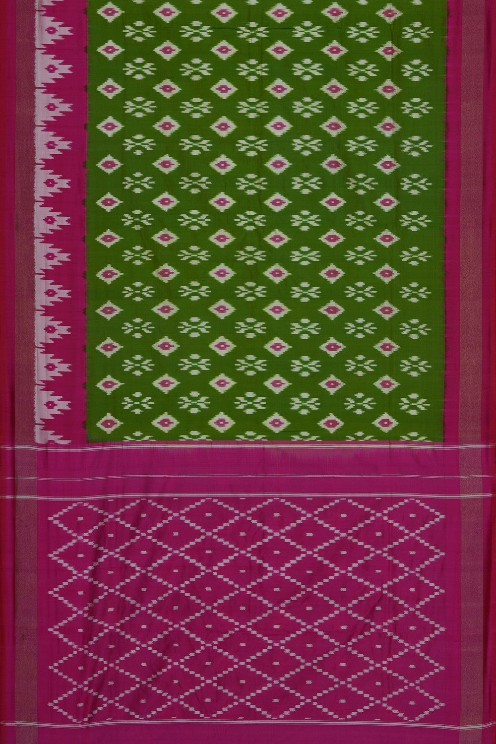 Image of Green Pochampally Ikat Silk Saree