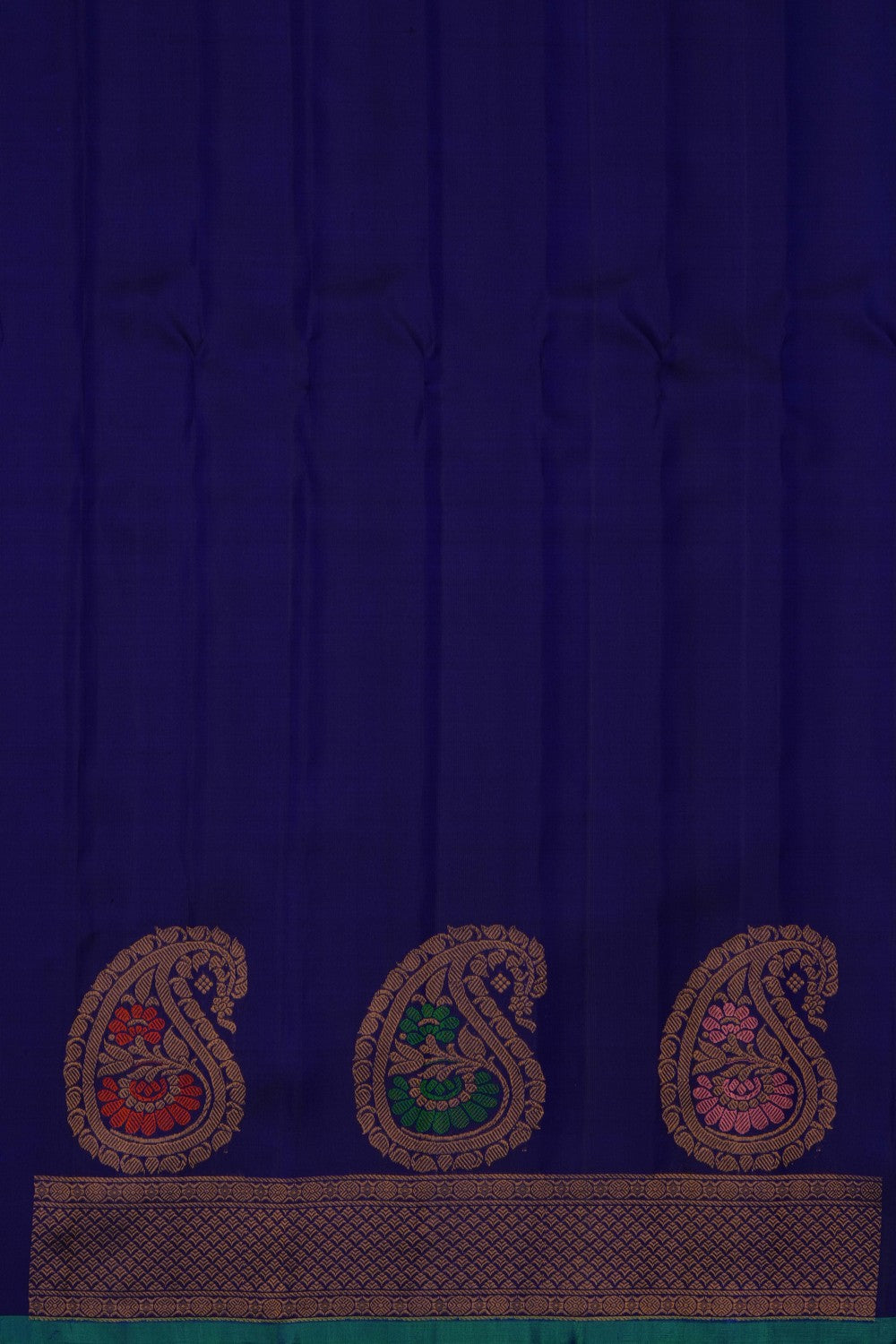 Image of Purple Gadwal Silk Saree