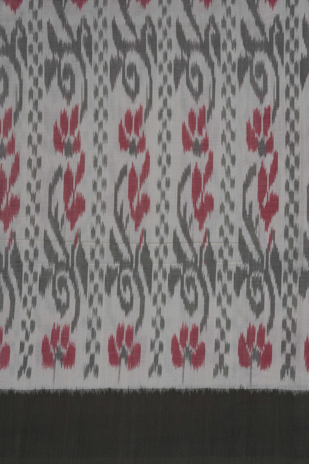 Image of Off-White Pochampally Ikat Cotton Saree