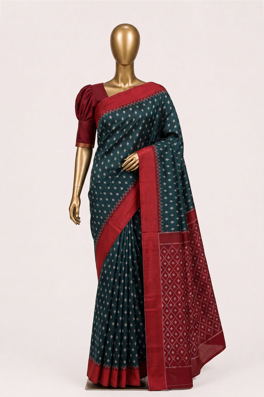 Image of Green Pochampally Ikat Cotton Saree