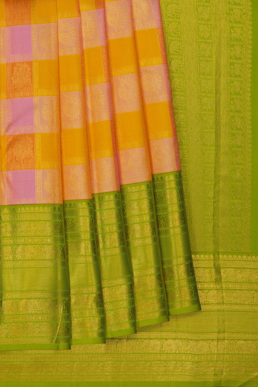 Image of Pink Kanchipattu Kattam Saree