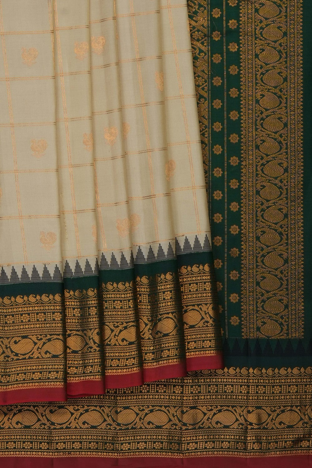 Image of Cream Gadwal Silk Saree