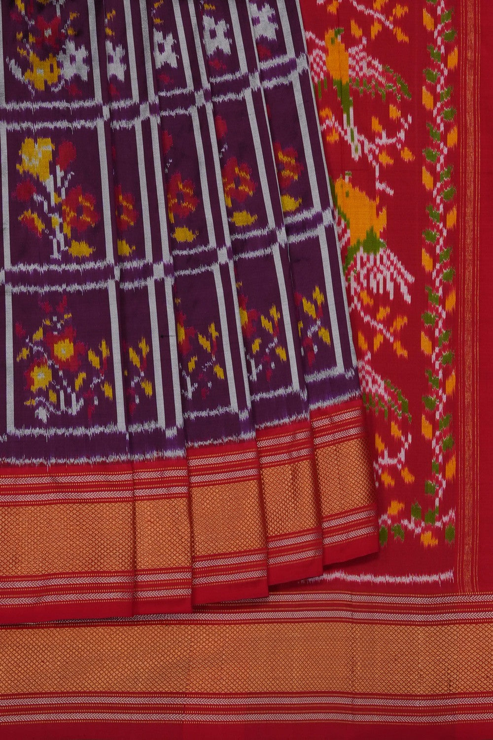 Image of Purple Pochampally Ikat Silk Saree