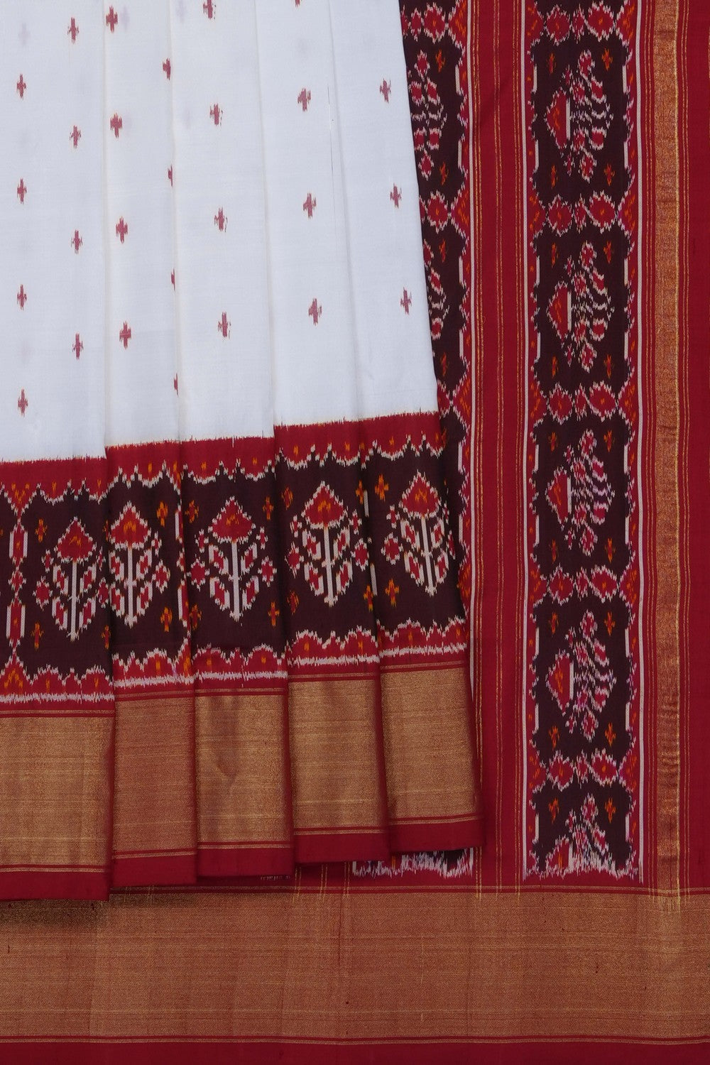 Image of White Pochampally Ikat Silk Saree