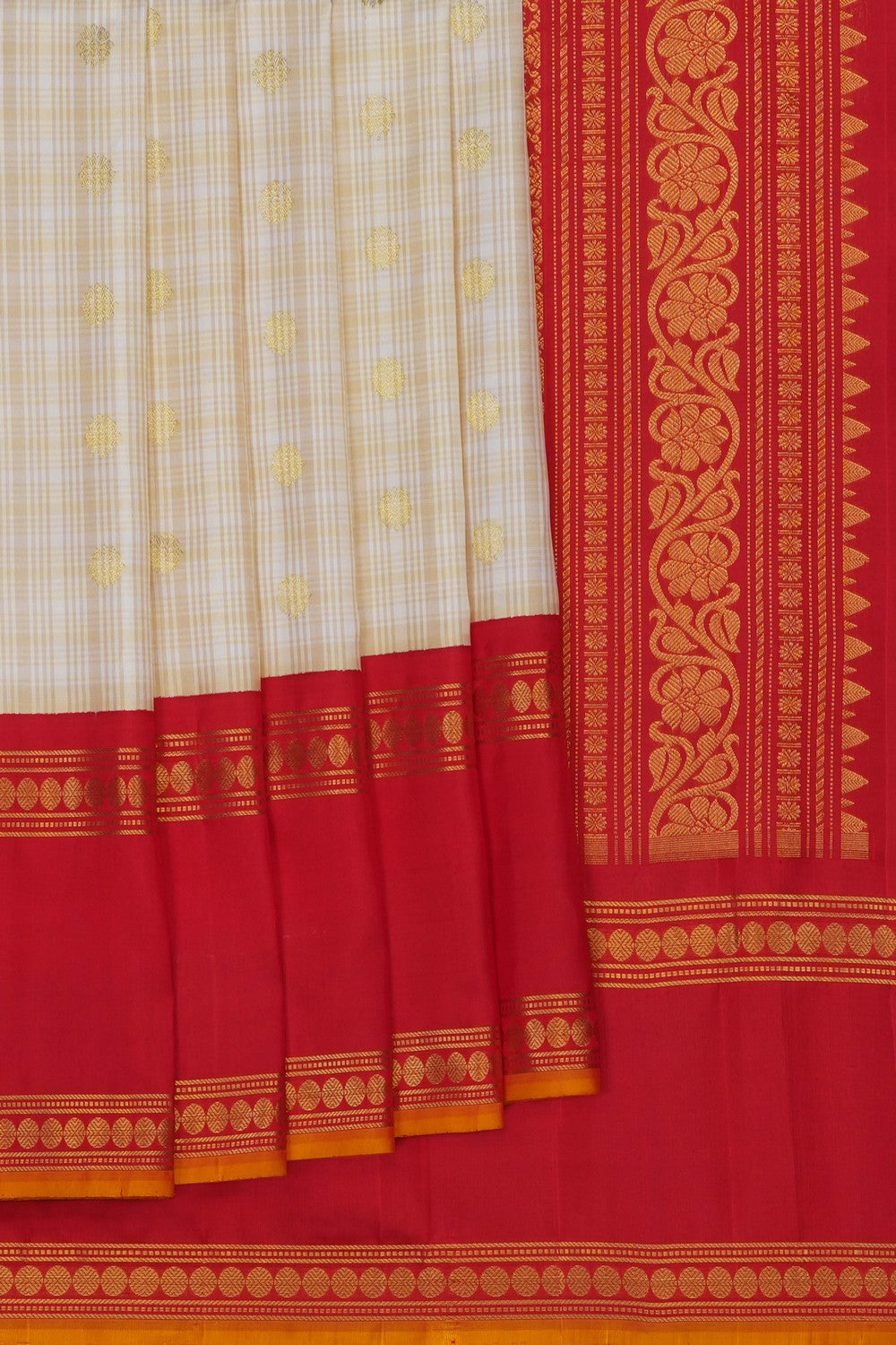 Image of Off-White Gadwal Silk Kattam Saree