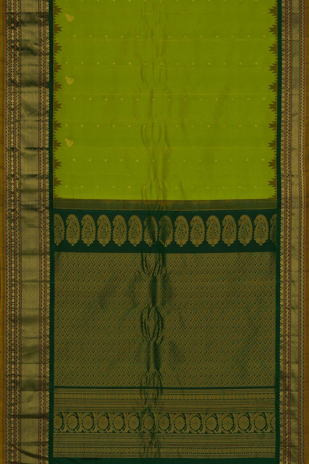 Image of Green Gadwal Silk Saree