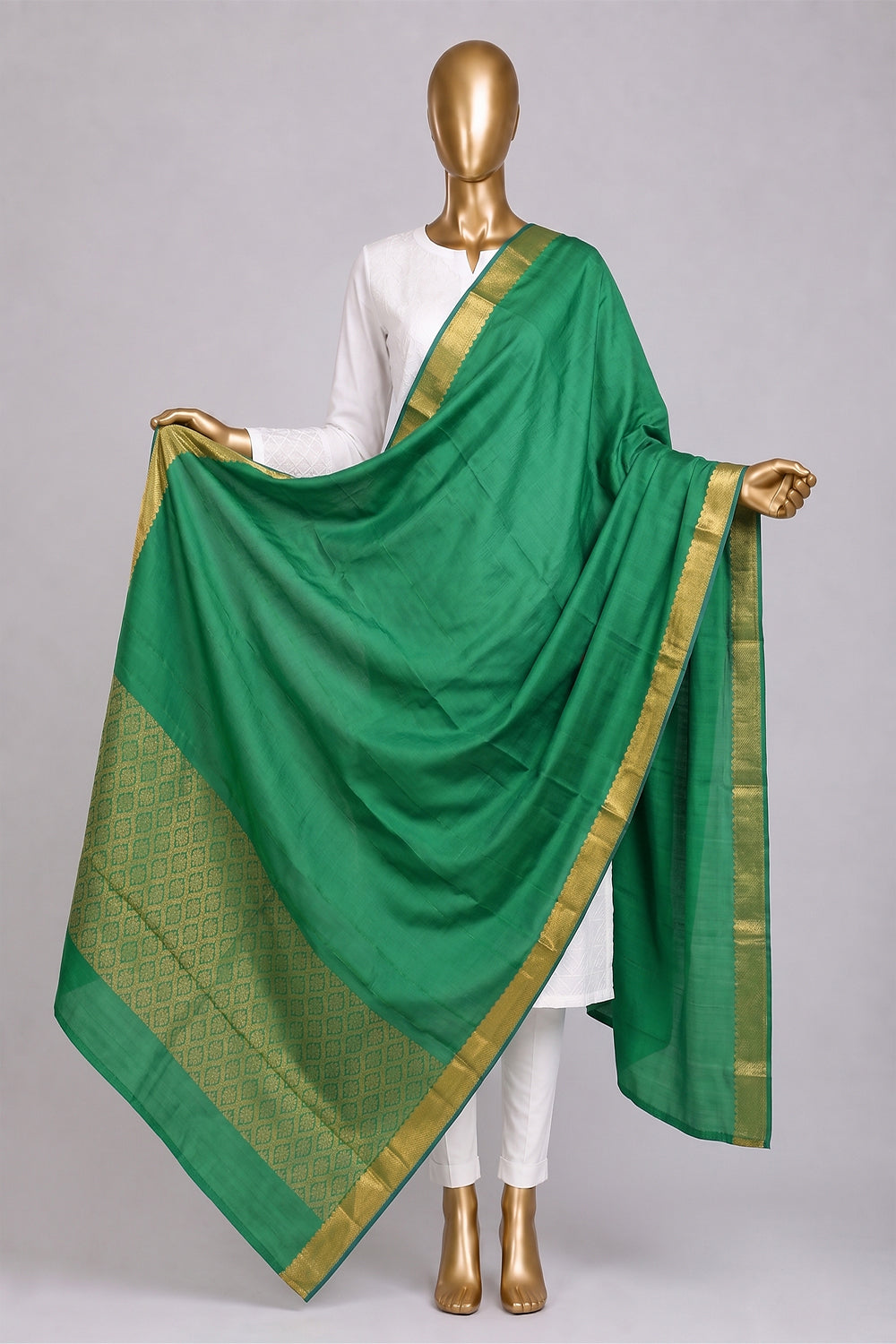 Image of Green Kanchipattu Dupatta