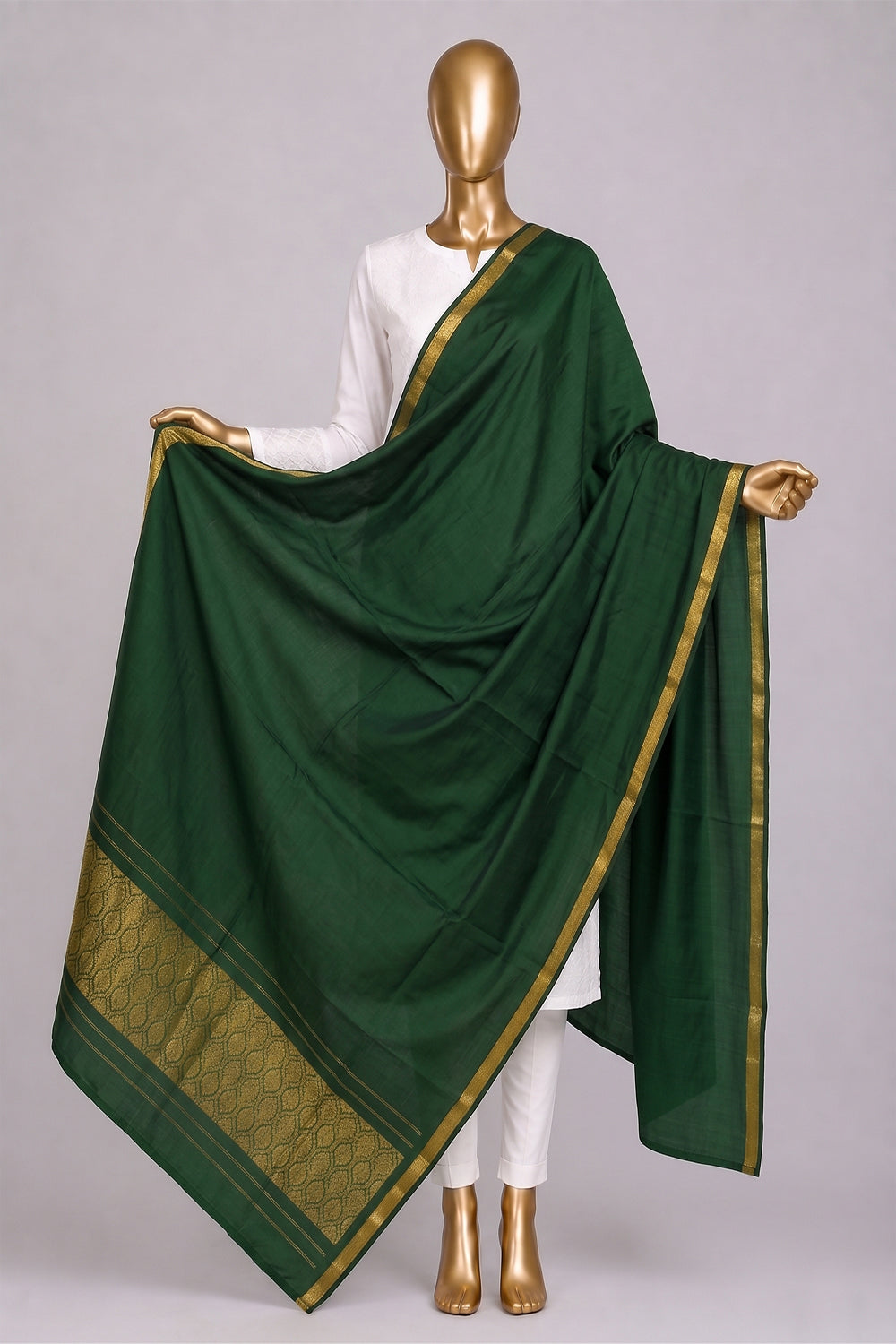 Image of Green Kanchipattu Dupatta