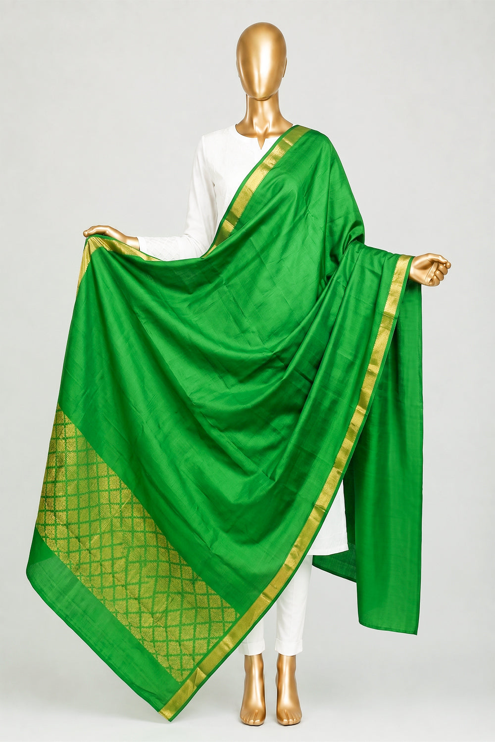 Image of Green Kanchipattu Dupatta