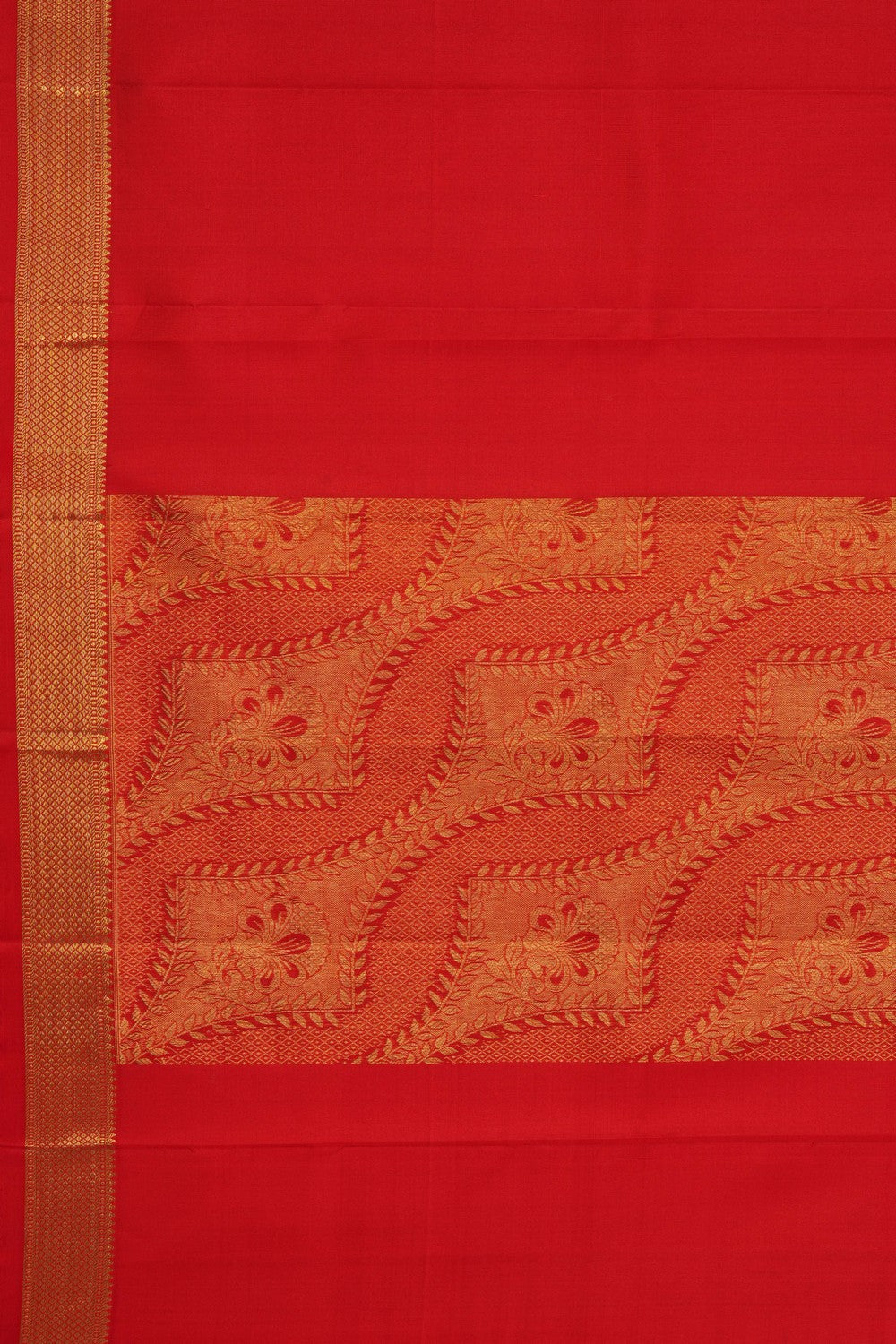 Image of Red Kanchipattu Dupatta