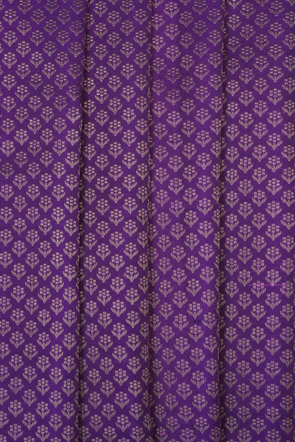 Image of Vintage Kanchipattu Kattam Saree