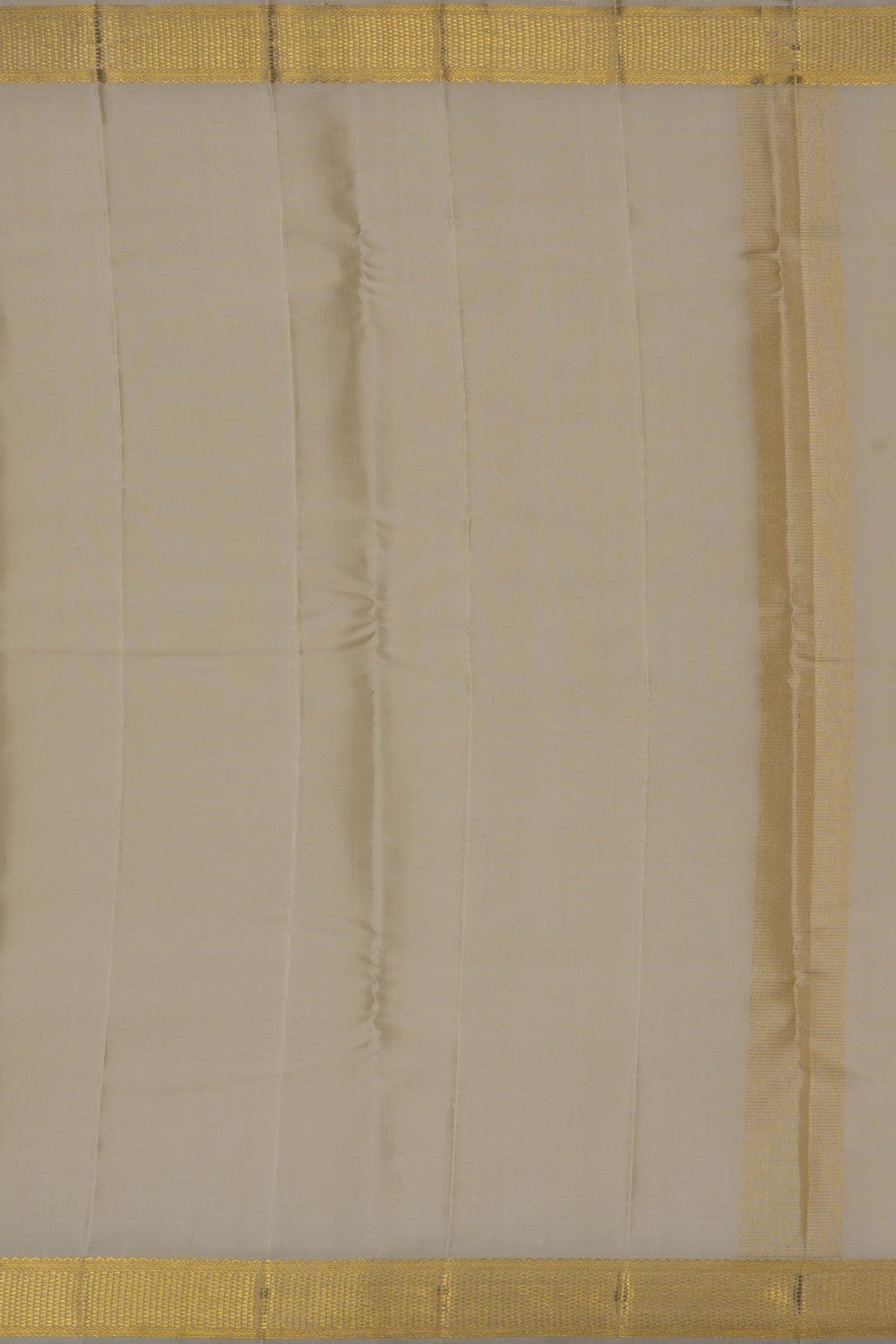 Image of Kanchi Silk Dhoti With Kanduva (8 X 4) 2 PCS Set