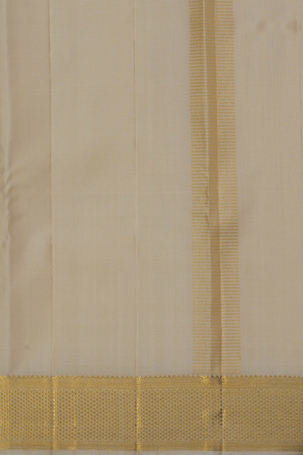 Image of Kanchi Silk Dhoti With Kanduva (8 X 4) 2 PCS Set