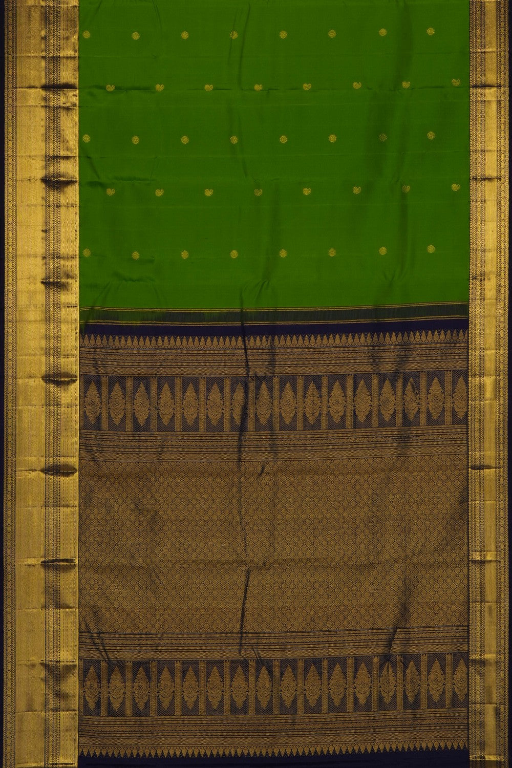 Image of Green Vintage Kanchi Silk Saree