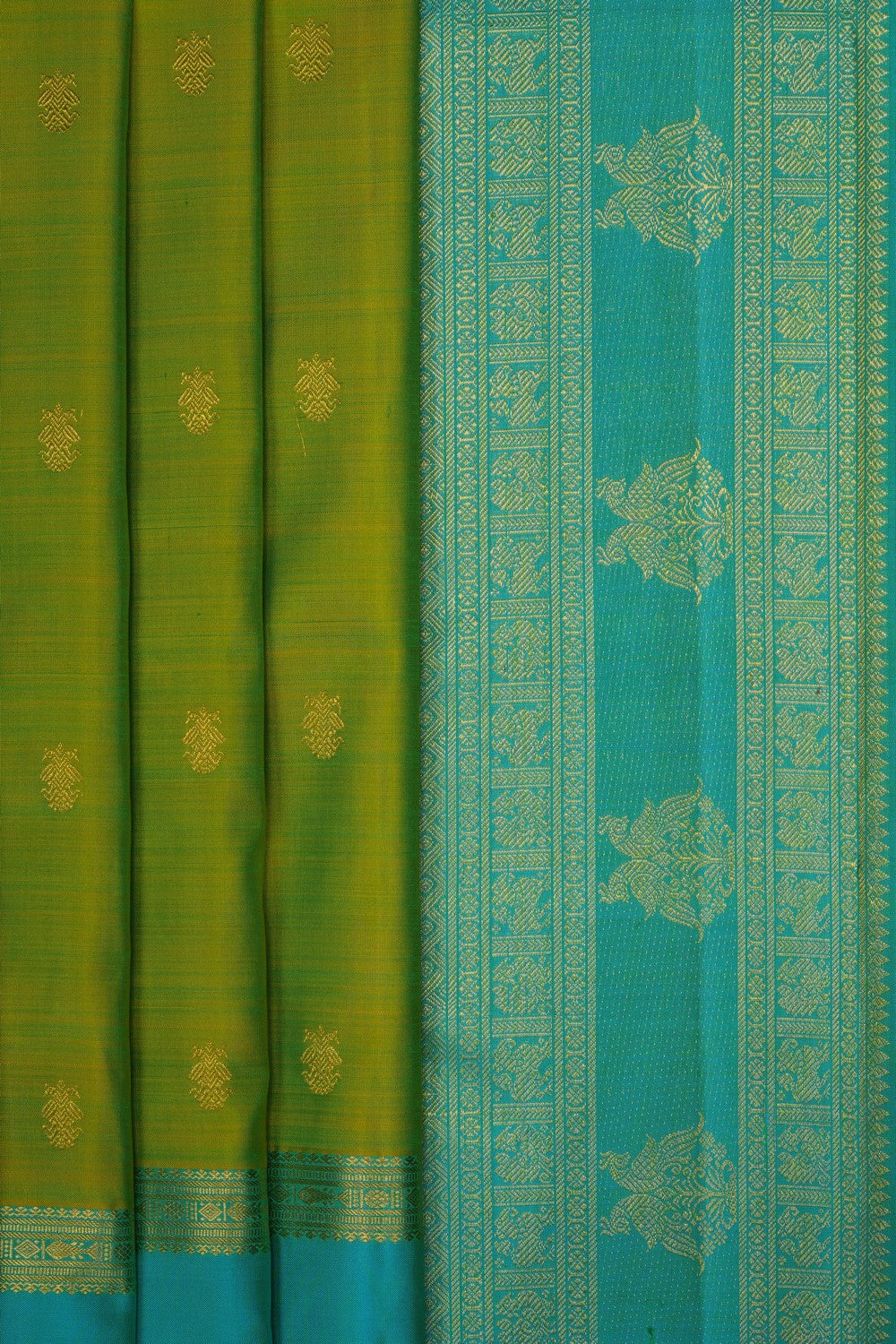 Image of Green Pure Silk Saree