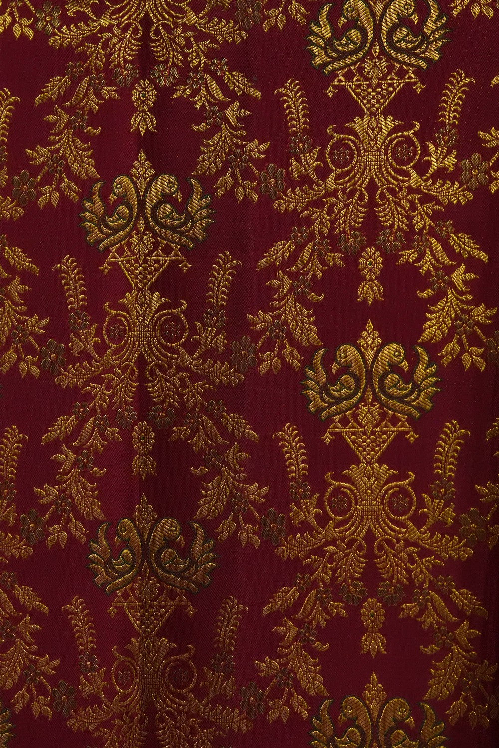 Image of Maroon Kanchipattu Brocade Saree