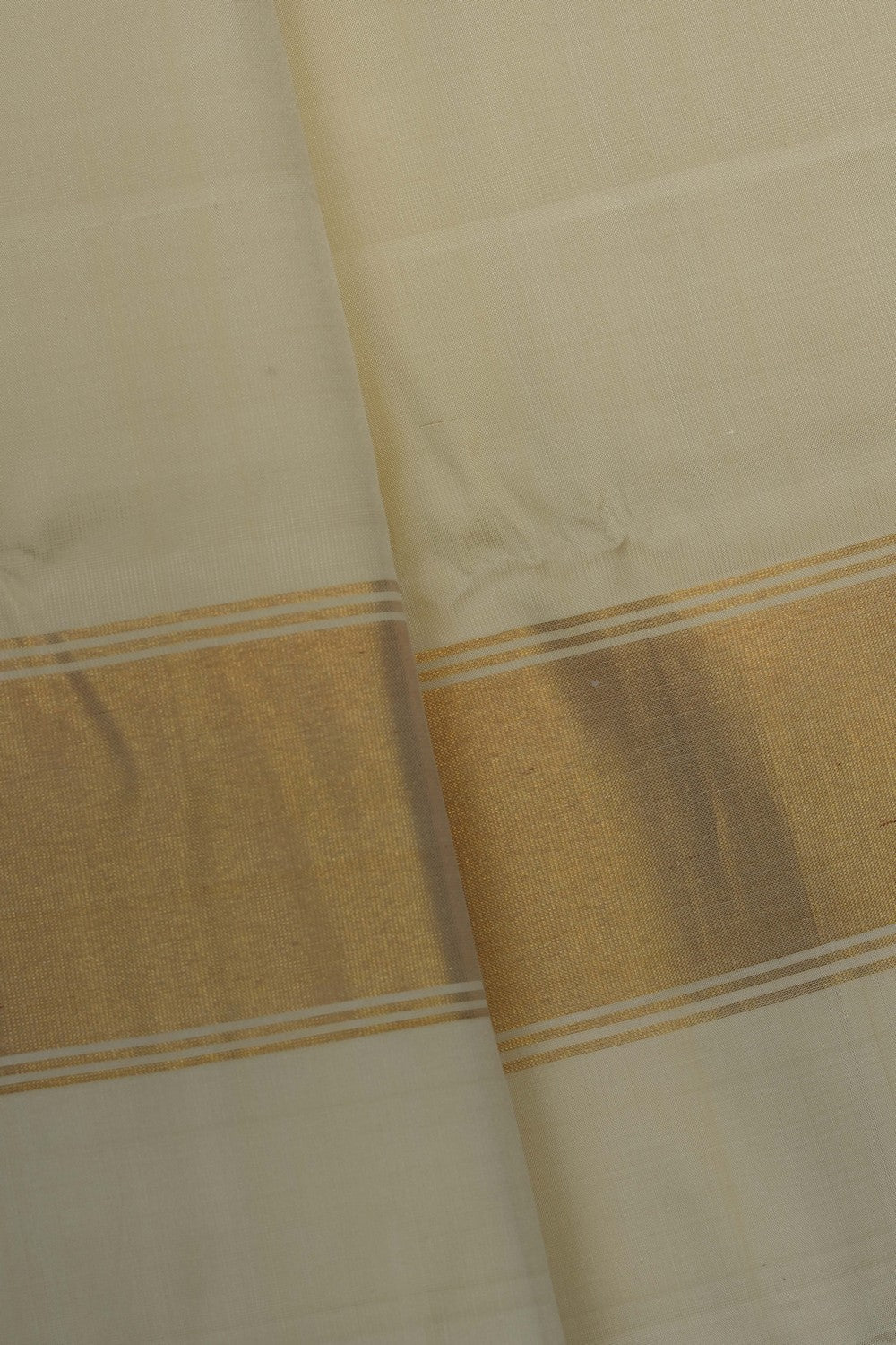 Image of Kanchi Silk Dhoti With Kanduva (8 X 4) 3 PCS Set