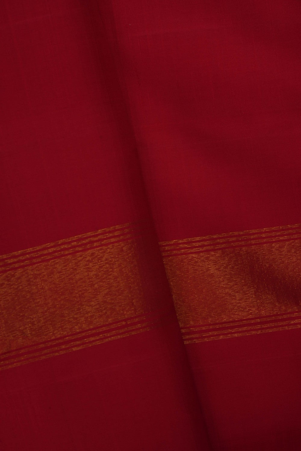 Image of Kanchi Silk Dhoti With Kanduva (8 X 4) 2 PCS Set