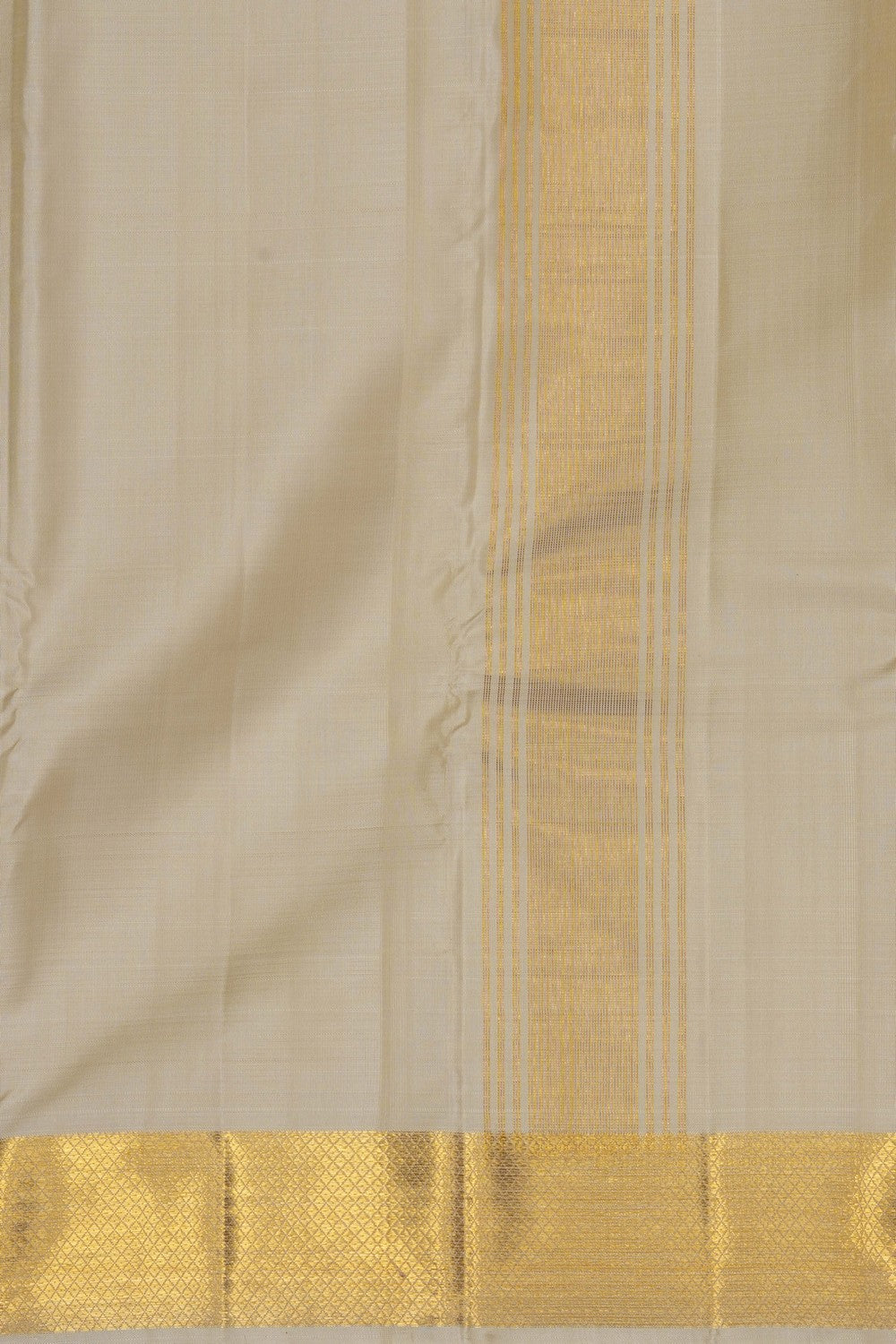 Image of Kanchi Silk Dhoti With Kanduva (8 X 4) 2 PCS Set