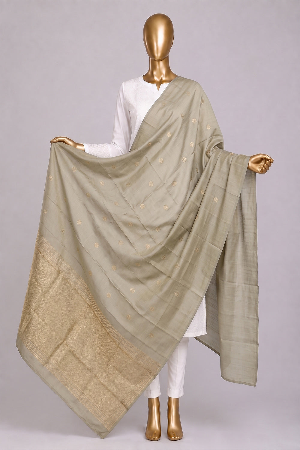 Image of Grey Kanchipattu Dupatta