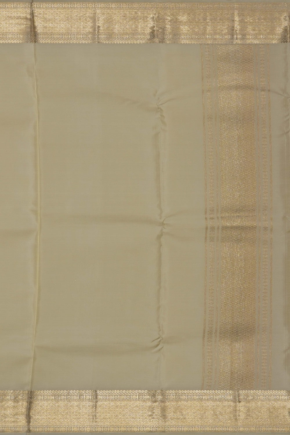 Image of Kanchi Silk Dhoti With Kanduva (8 X 4) 3 PCS Set