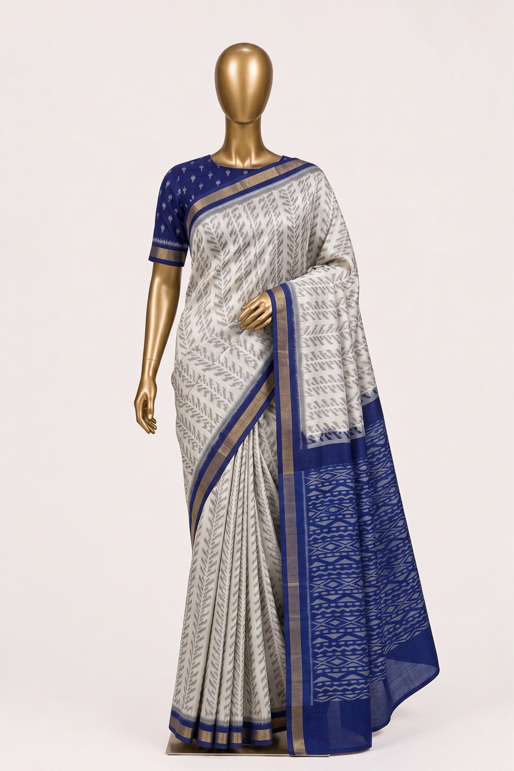 Image of Off-White Pochampally Ikat Cotton Saree