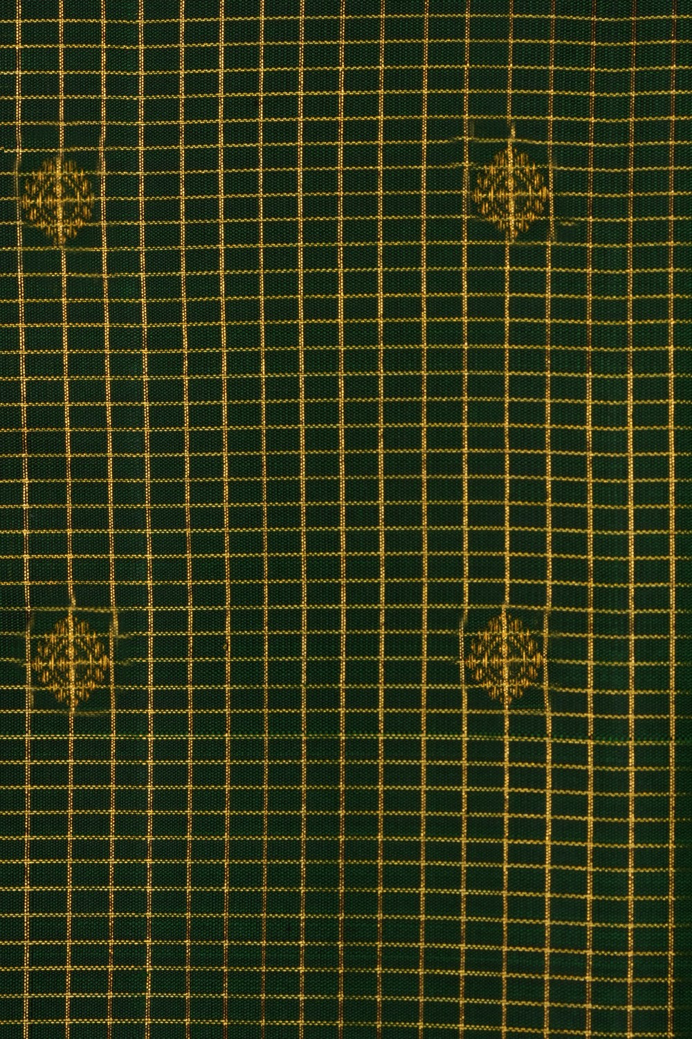 Image of Bottle-Green Arani Silk Saree