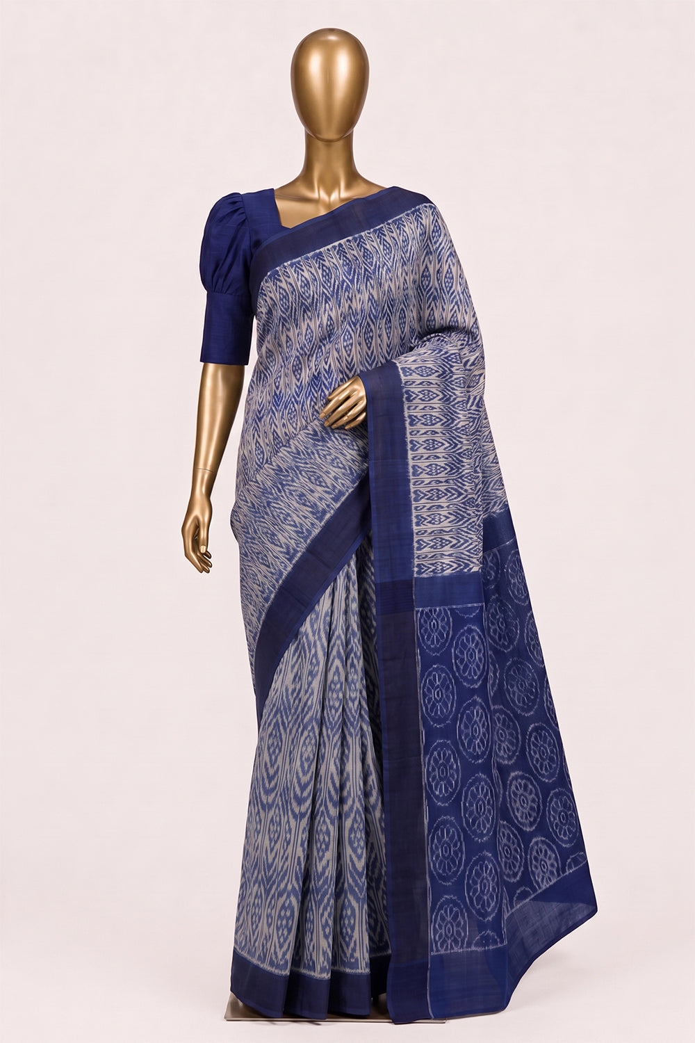 Image of Off-White Pochampally Ikat Cotton Saree