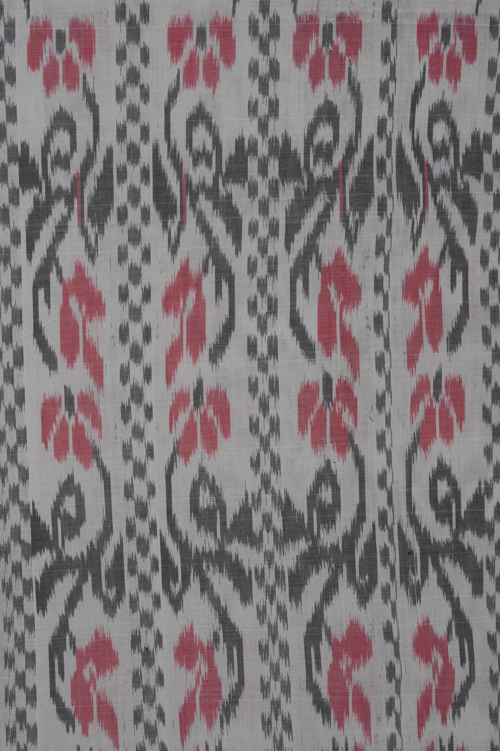 Image of Off-White Pochampally Ikat Cotton Saree