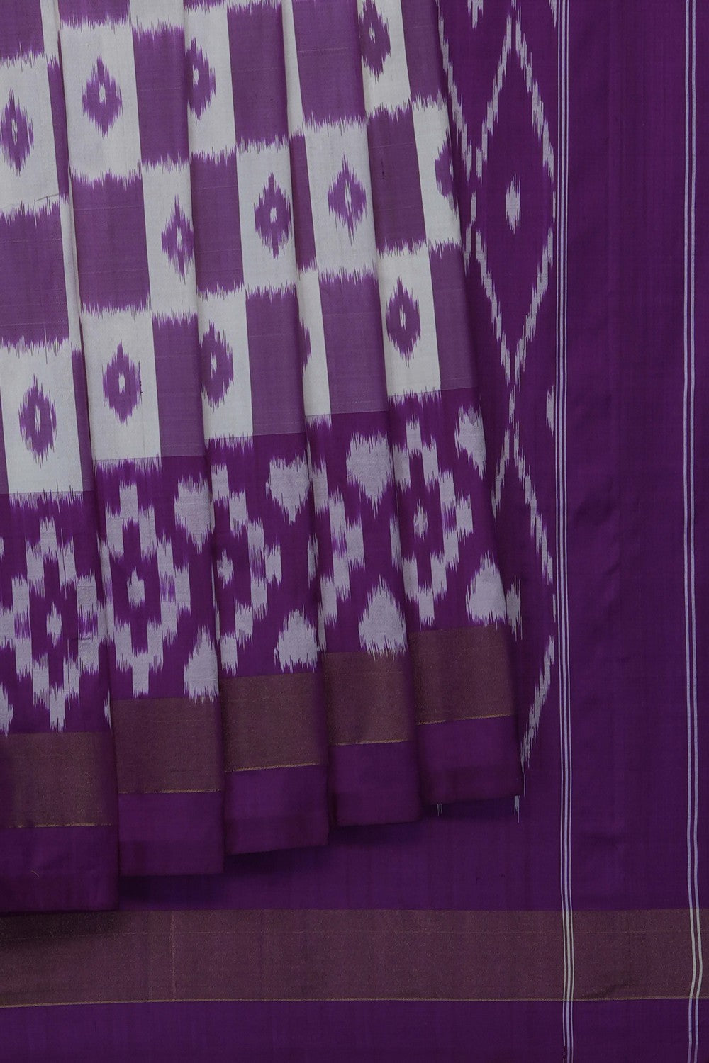 Image of Purple Pochampally Ikat Silk Saree