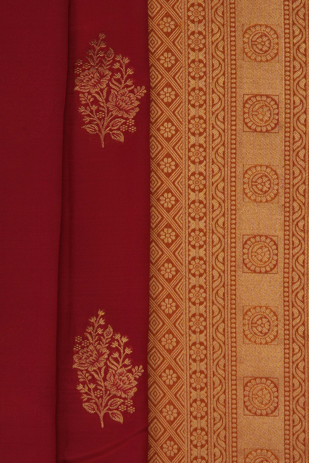Image of Red Kanchipattu Saree