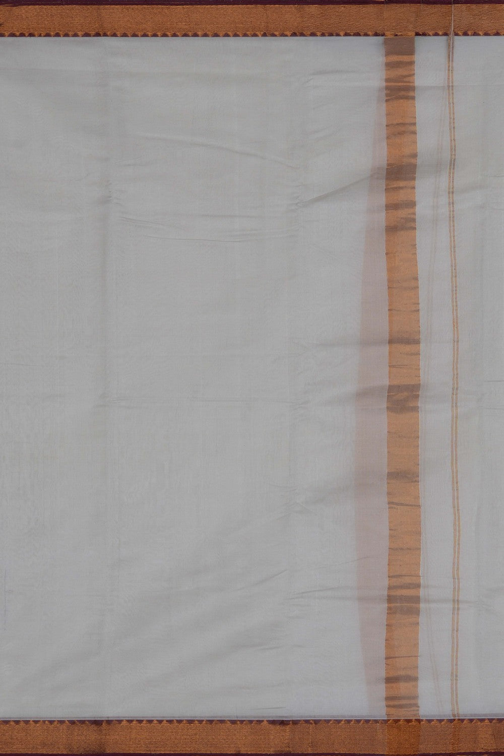 Image of Mangalgiri Silk White Dhoti With Kanduva (8 X 4)