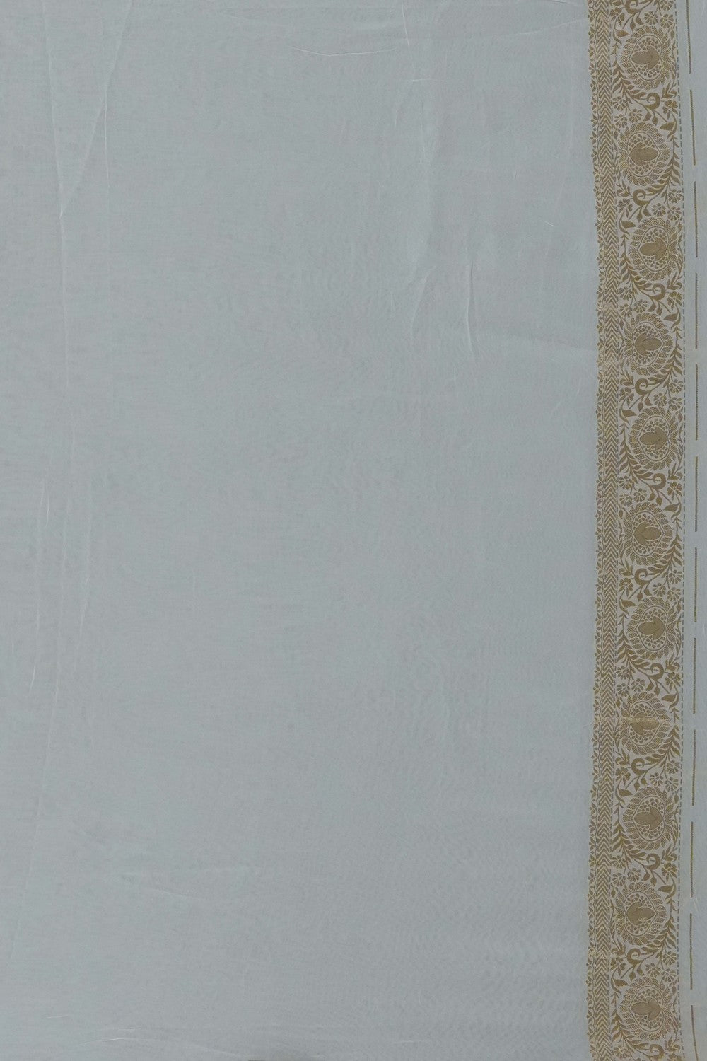 Image of Off-White Embroidery Saree