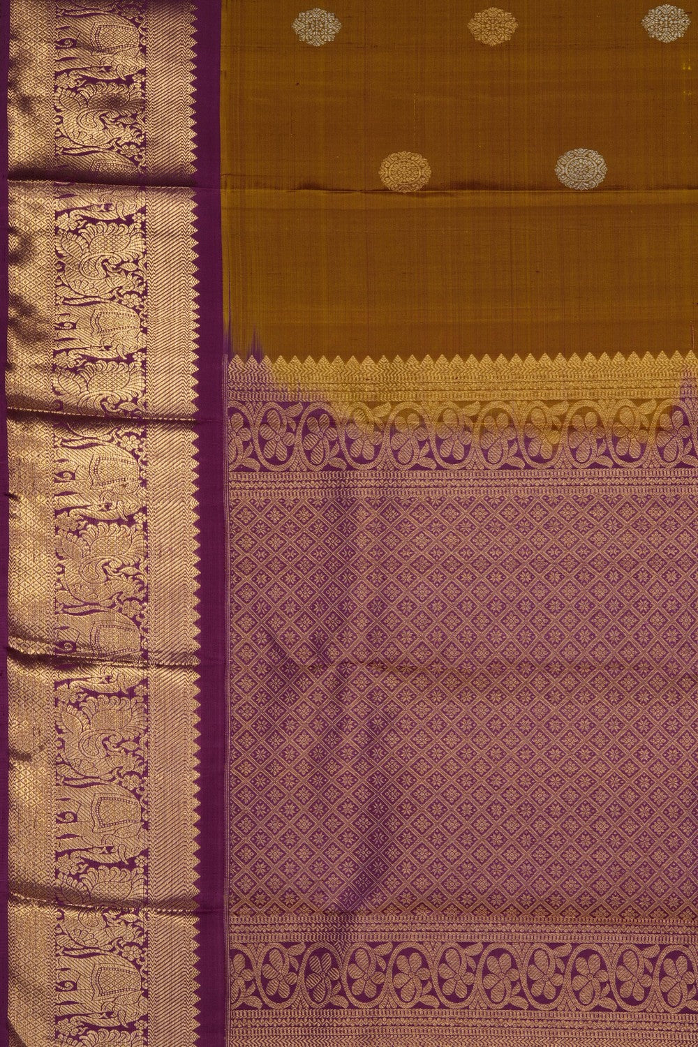 Image of Moss-Green Kanchipattu Dupatta