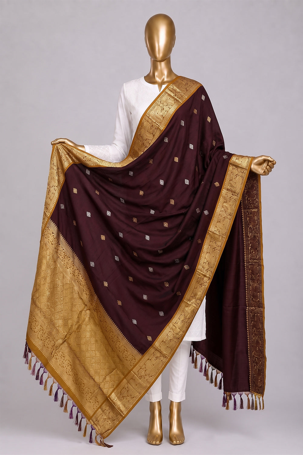 Image of Brown Kanchipattu Dupatta