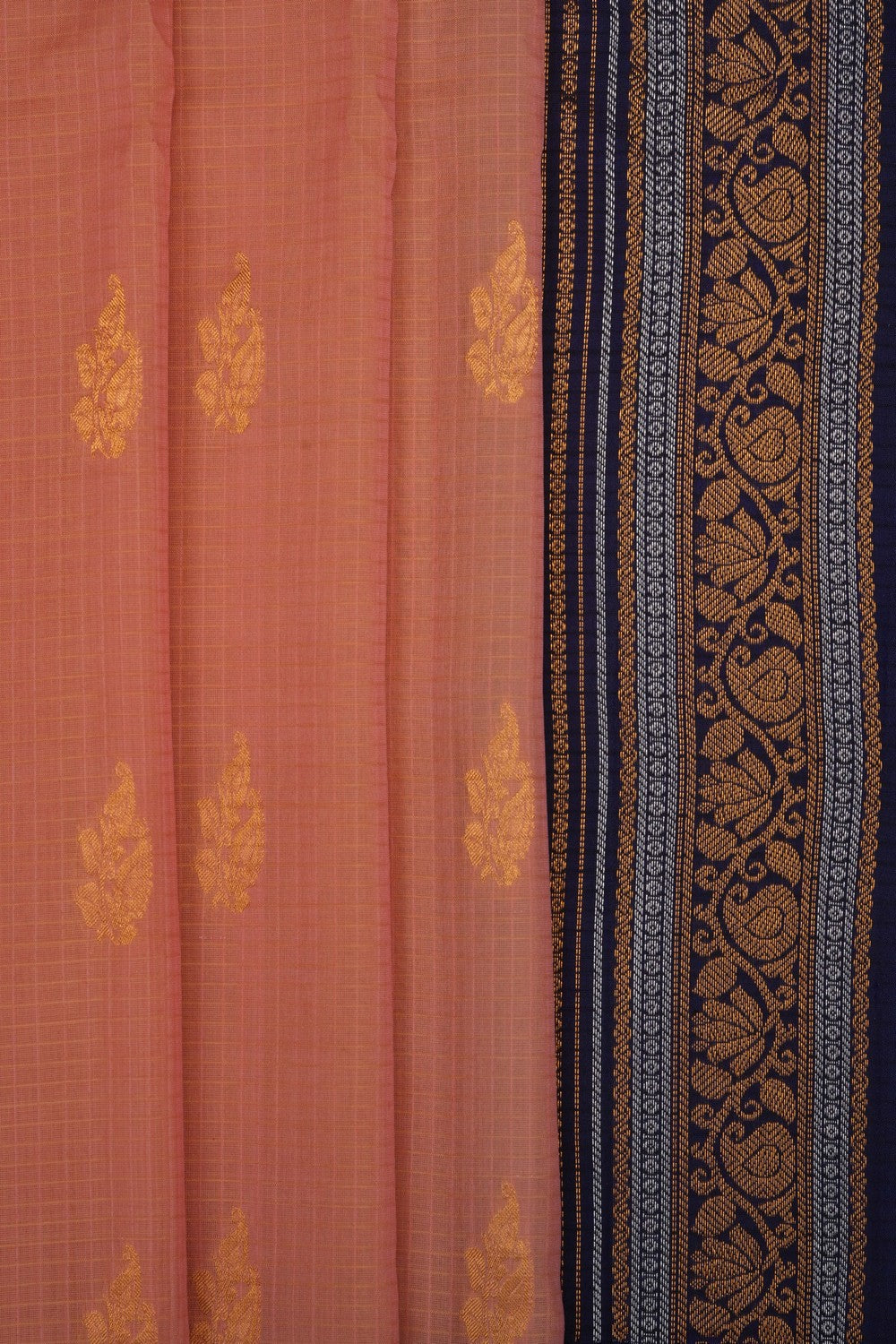 Image of Peach Gadwal Silk Cotton Kattam Saree