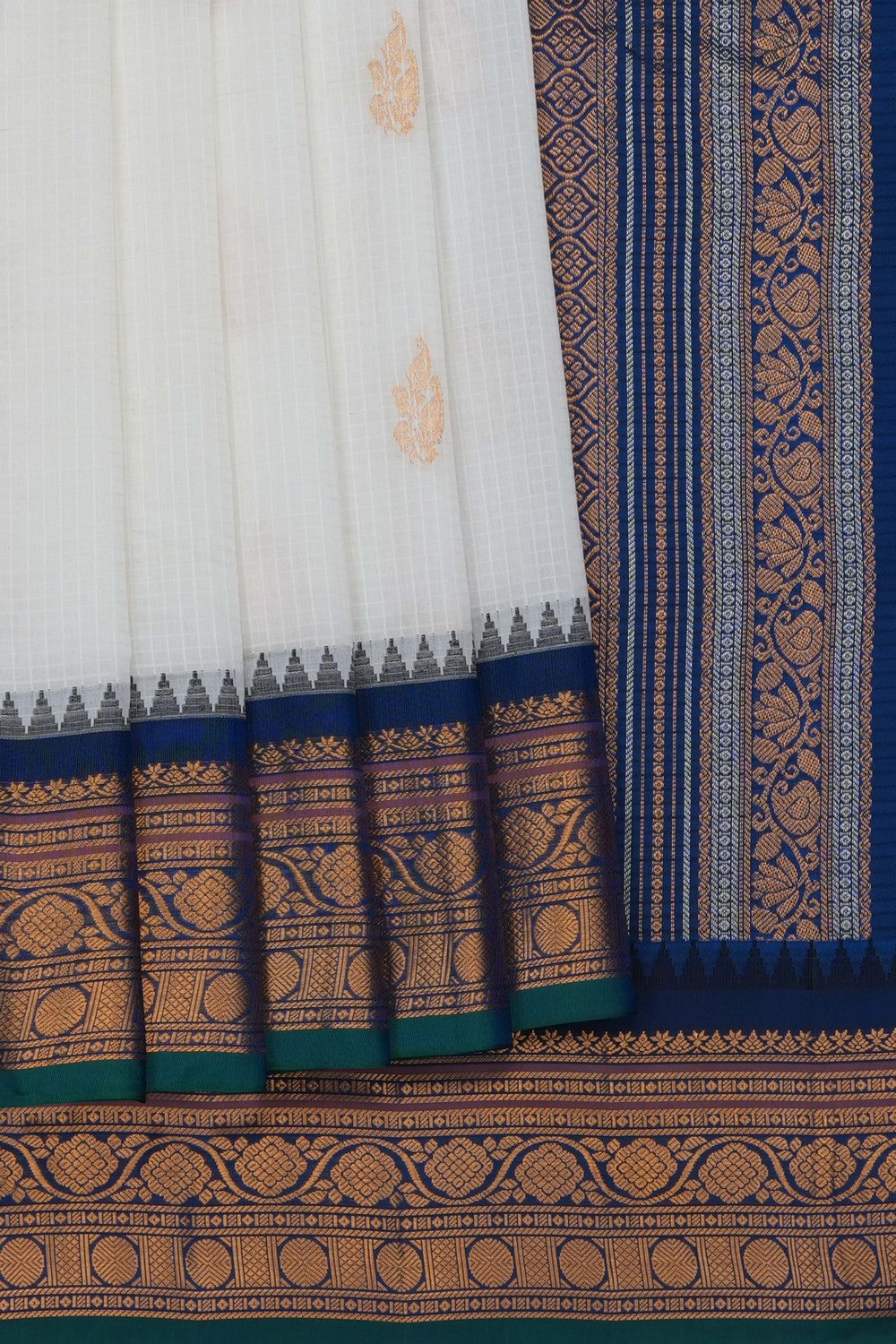 Image of White Gadwal Cotton Silk Saree