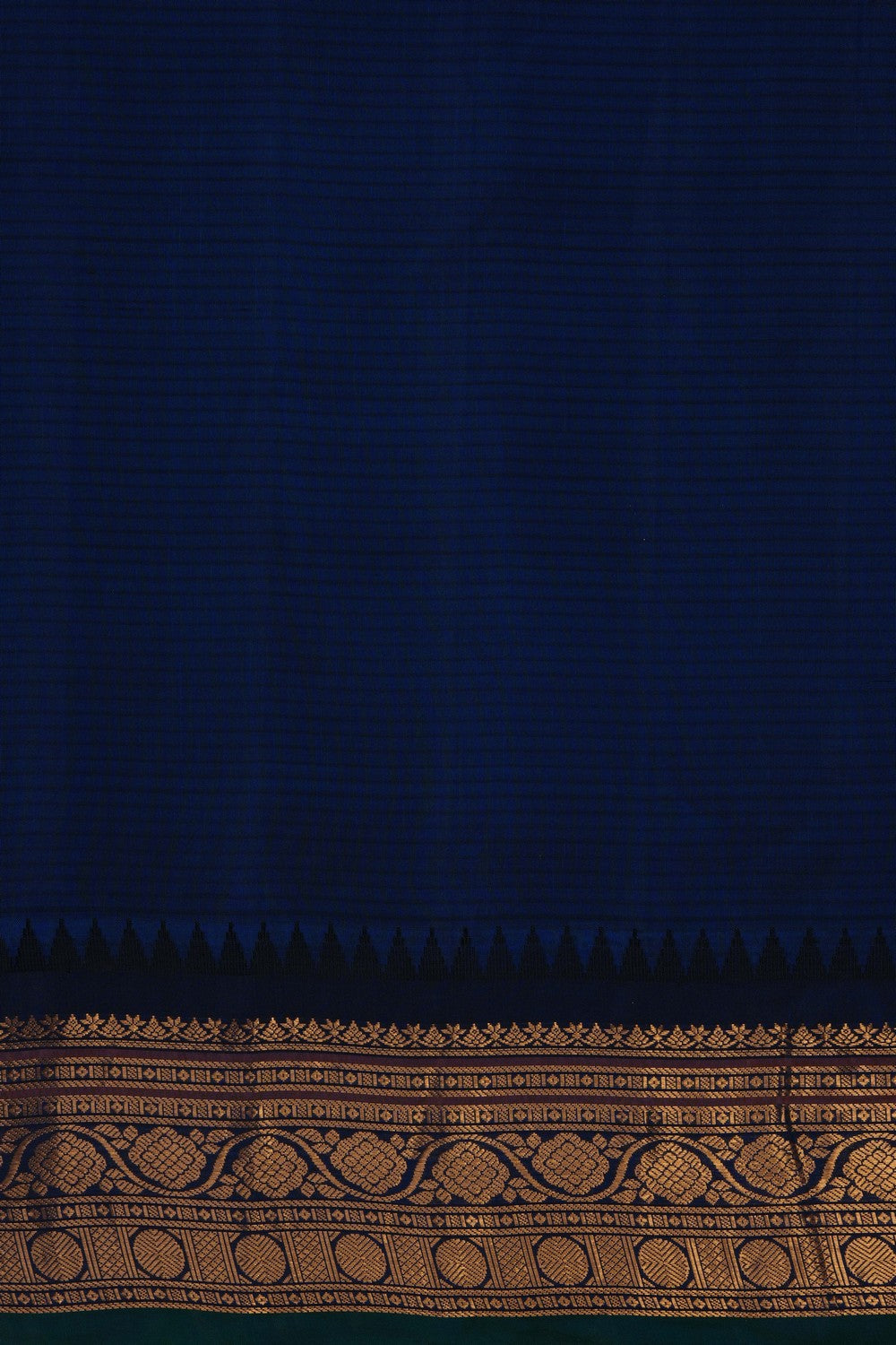 Image of White Gadwal Cotton Silk Saree