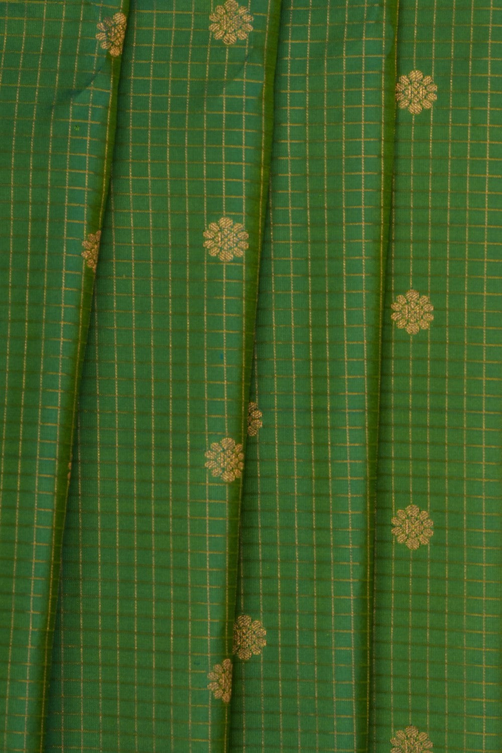 Image of Green Gadwal Silk Kattam Saree