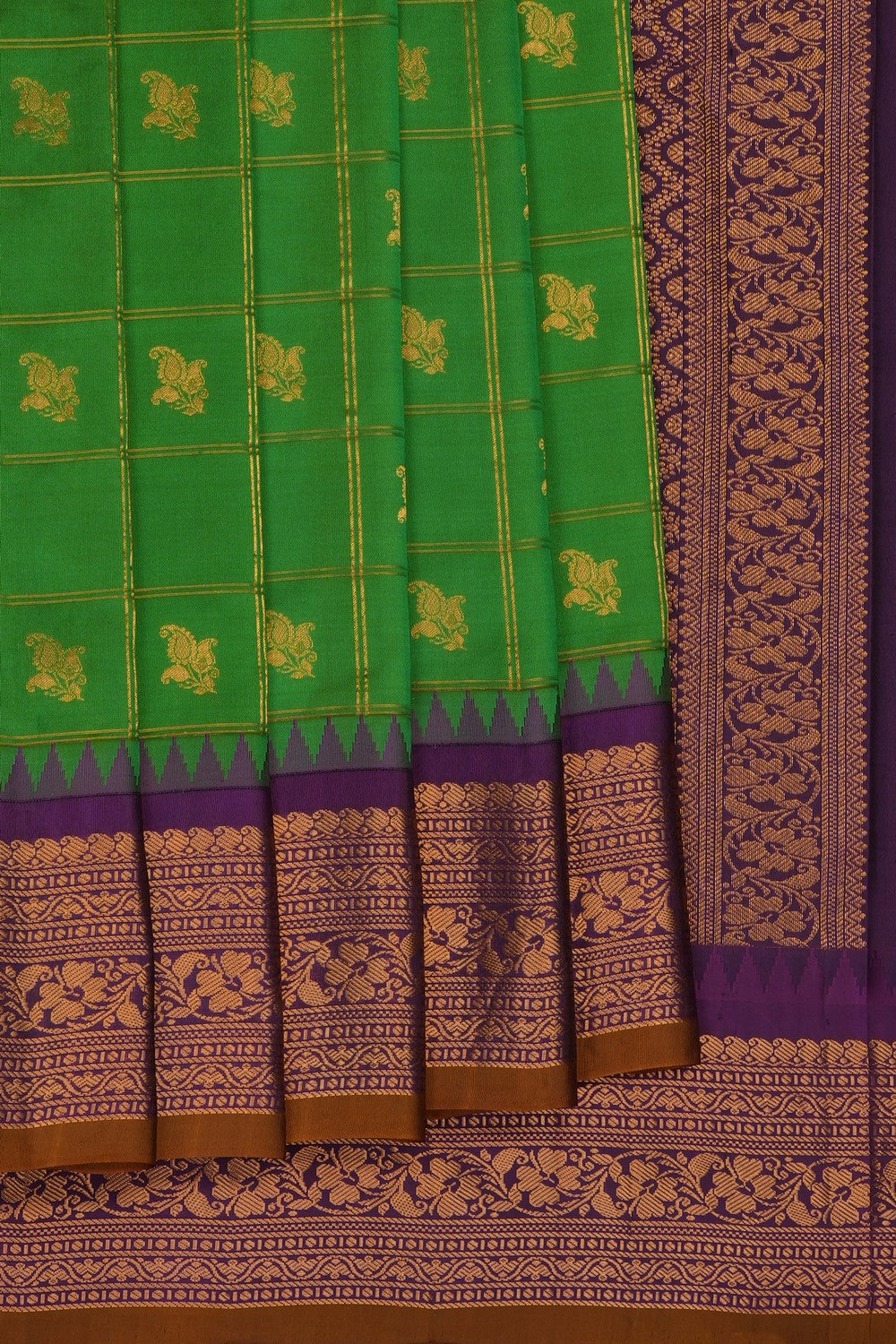 Image of Green Gadwal Silk Kattam Saree