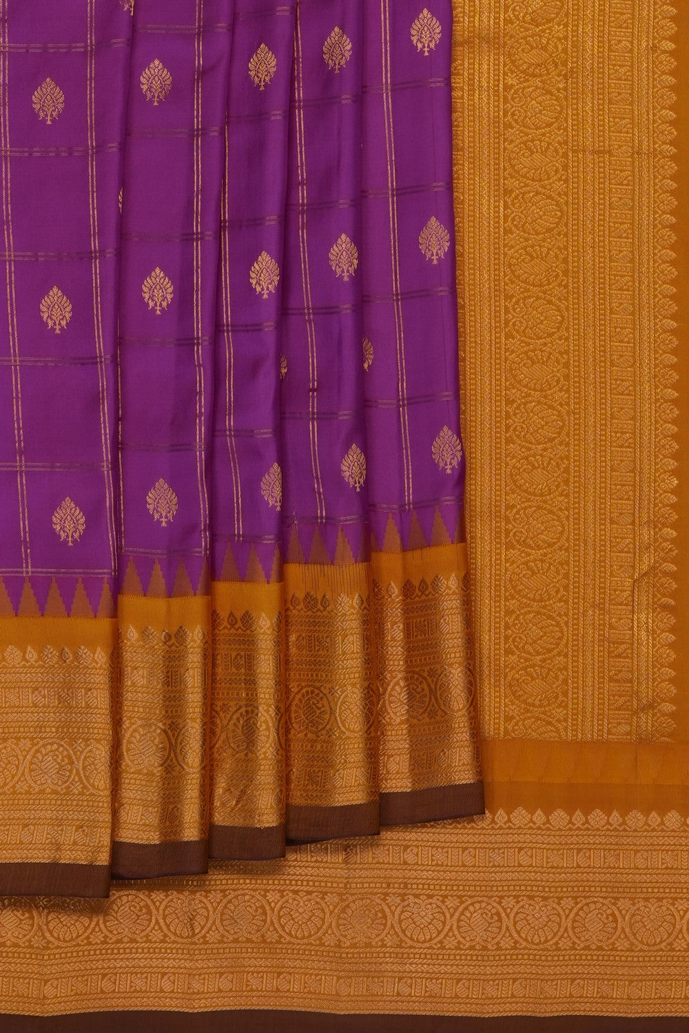 Image of Magenta Gadwal Silk Kattam Saree