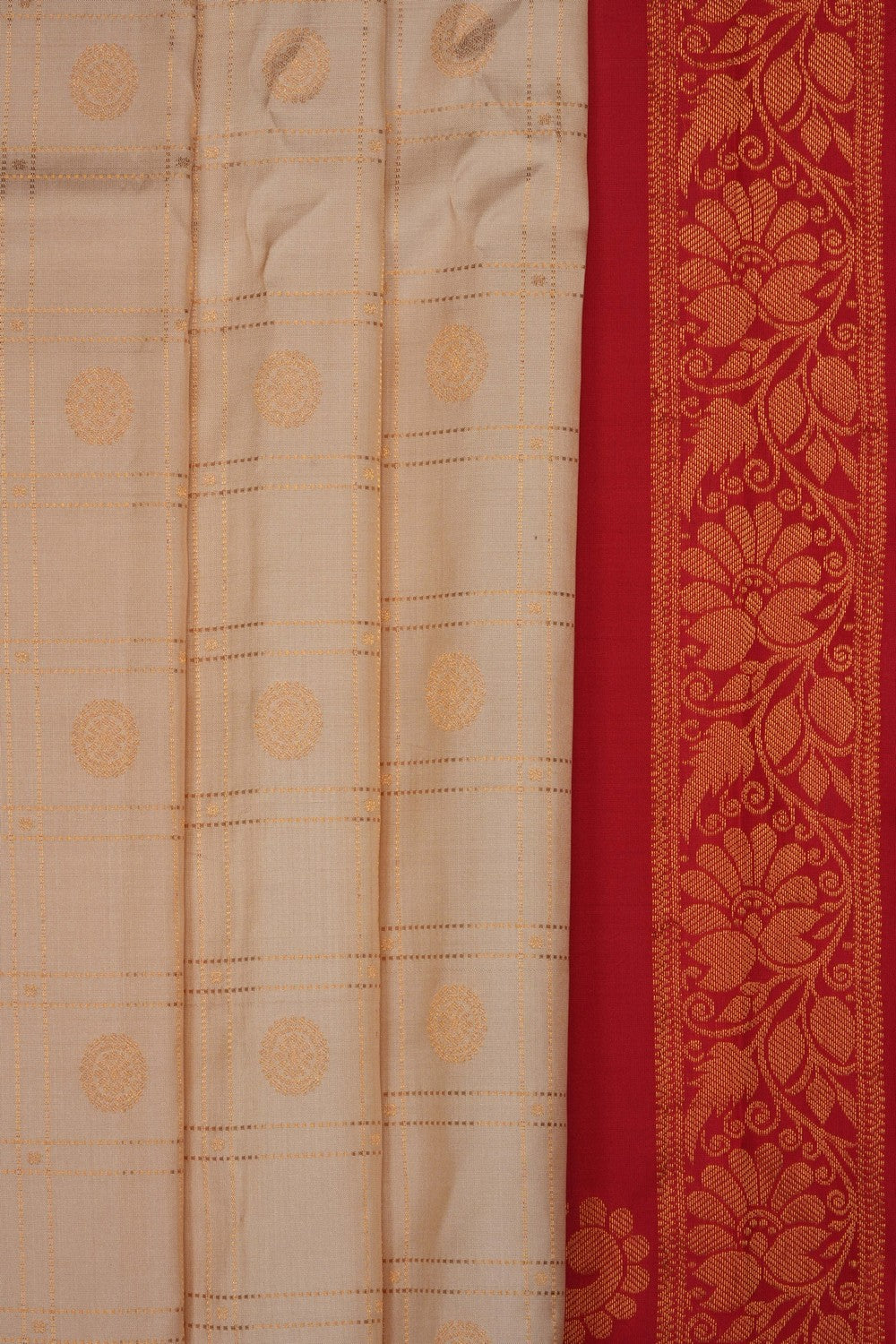 Image of Off-White Gadwal Silk Kattam Saree
