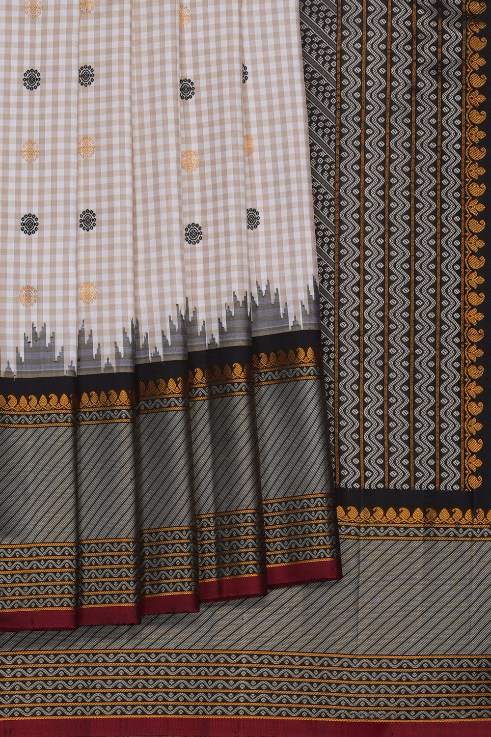 Image of Gadwal Silk White Kattam Saree