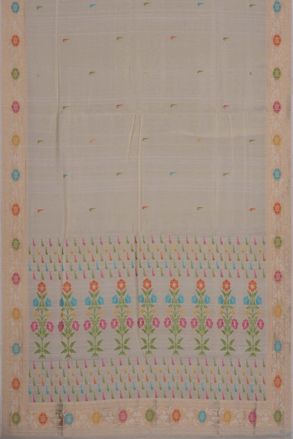 Image of Off-White Shimmering Silk Saree
