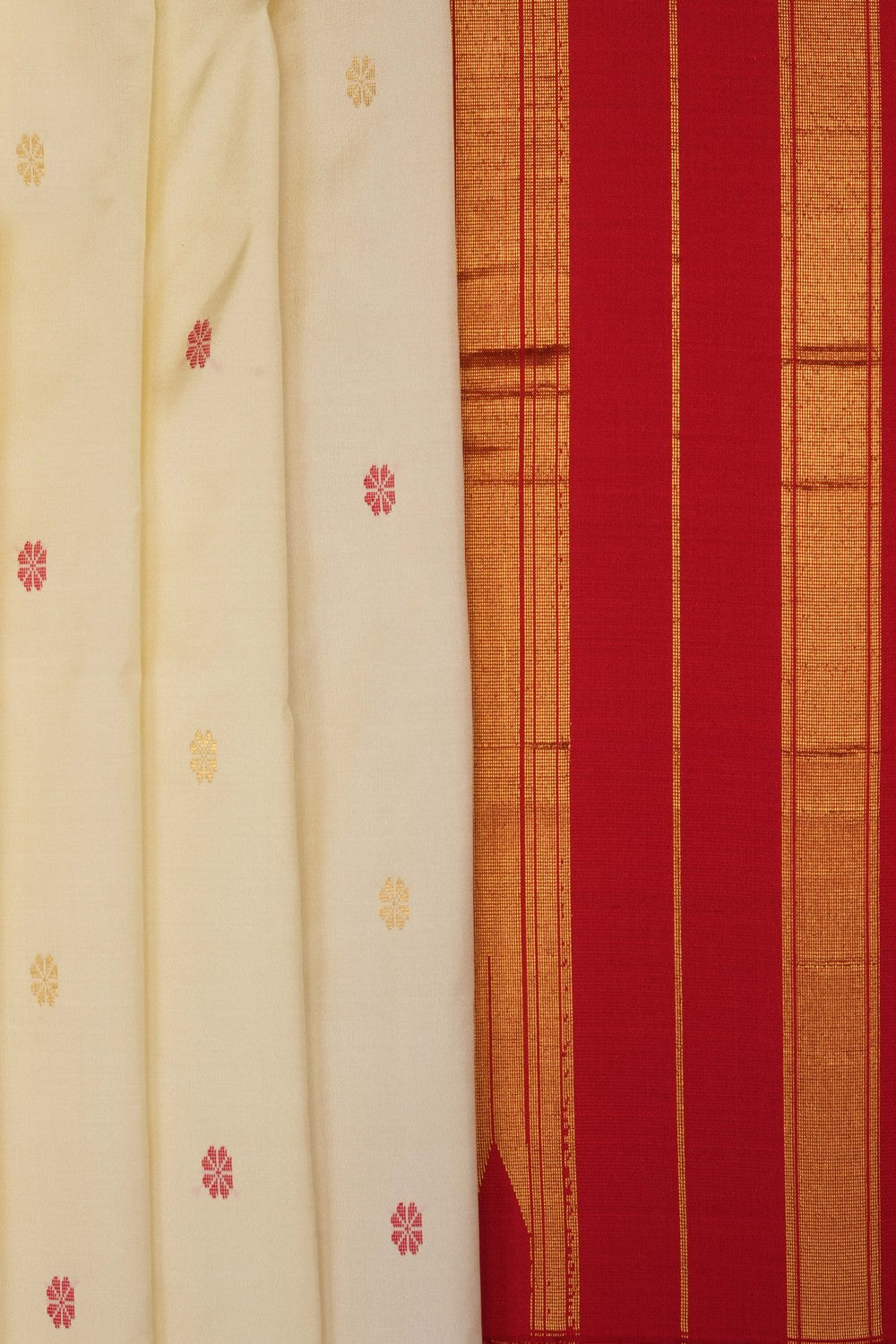 Image of Off-White Narayanpet Silk Saree