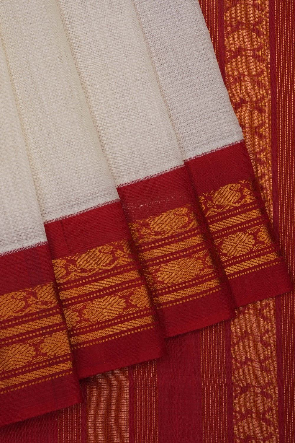 Image of Off-White Gadwal Cotton Saree