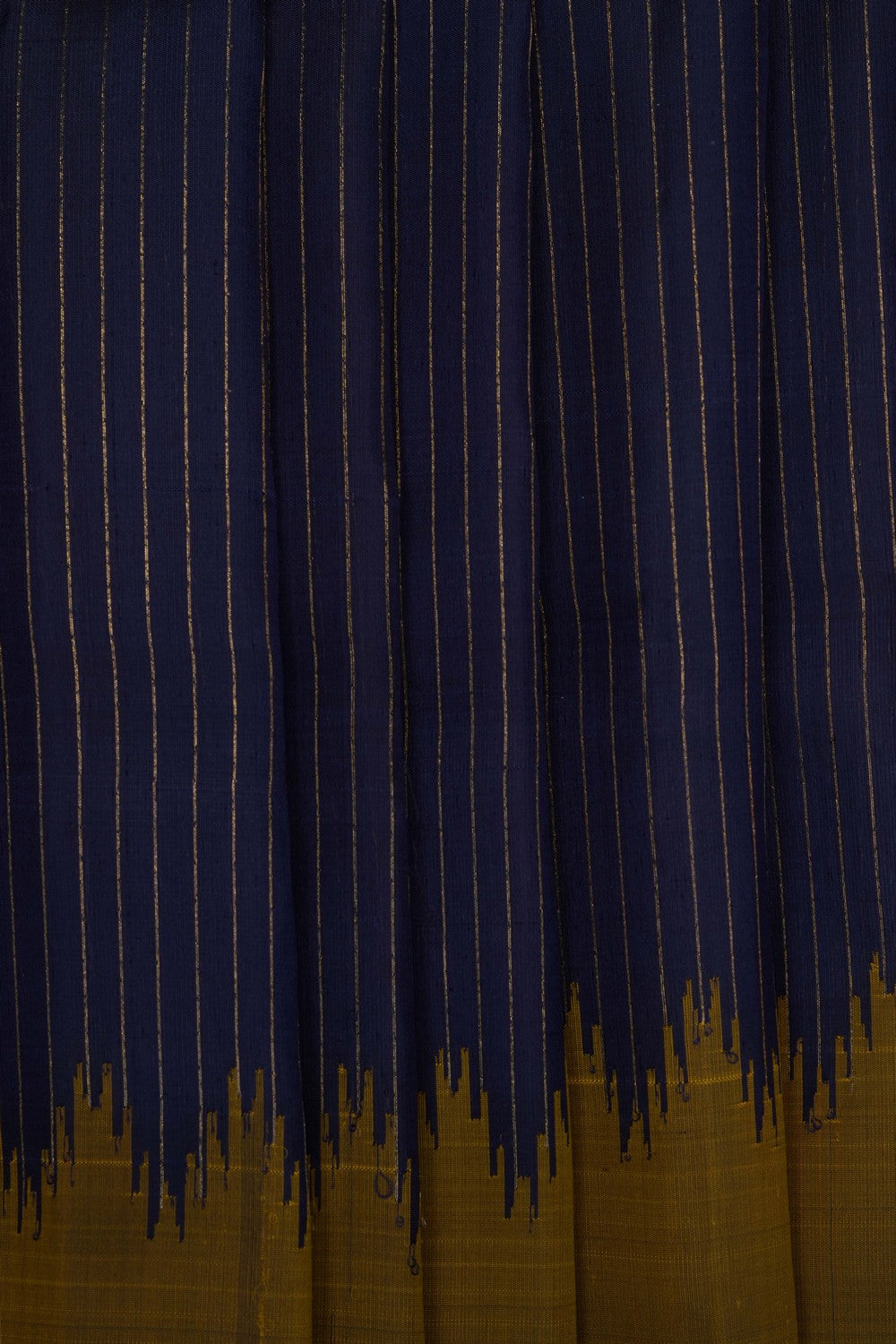 Image of Navy Blue Gadwal Silk Saree