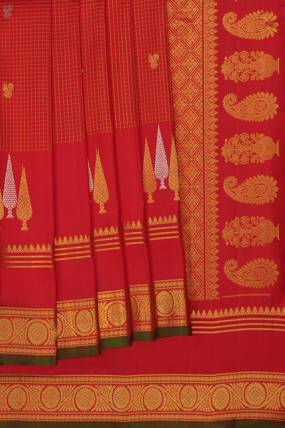Image of Red Gadwal Silk Kattam Saree
