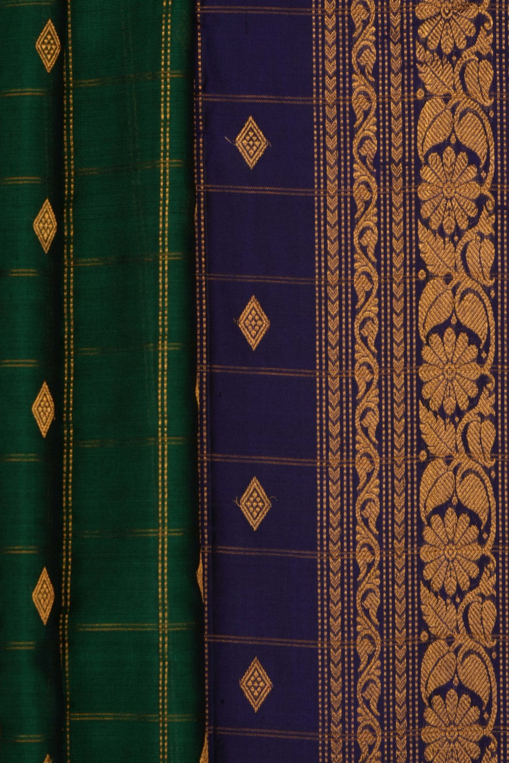 Image of Green Gadwal Silk Cotton Kattam Saree