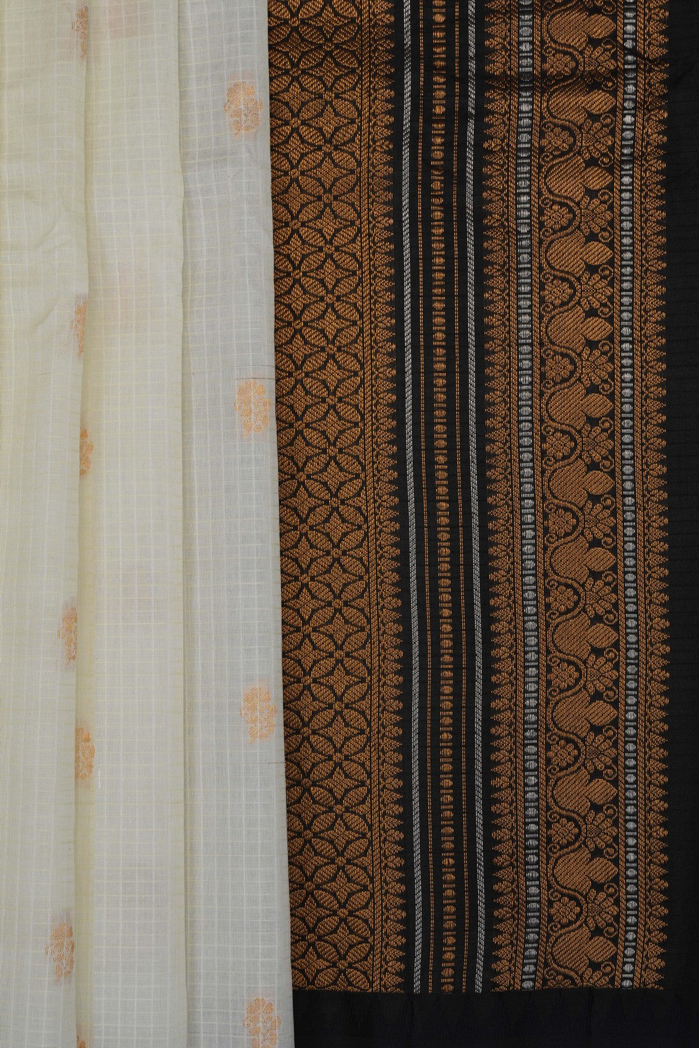 Image of Off-White Gadwal Saree
